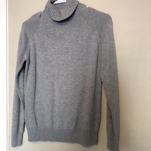 Grey turtleneck Sweater size small